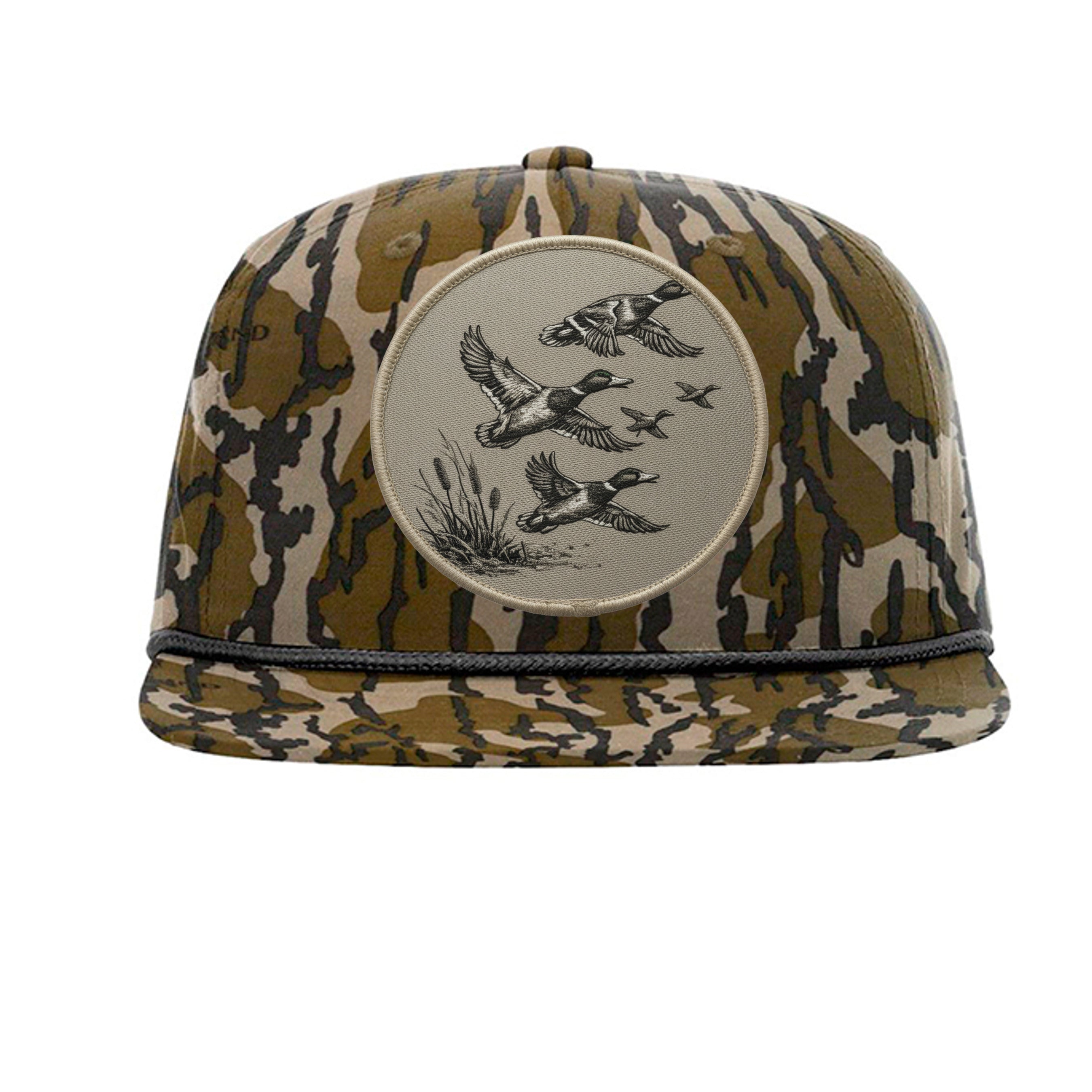 Mossy Oak Bottomland/ Black - 256P - FRONT